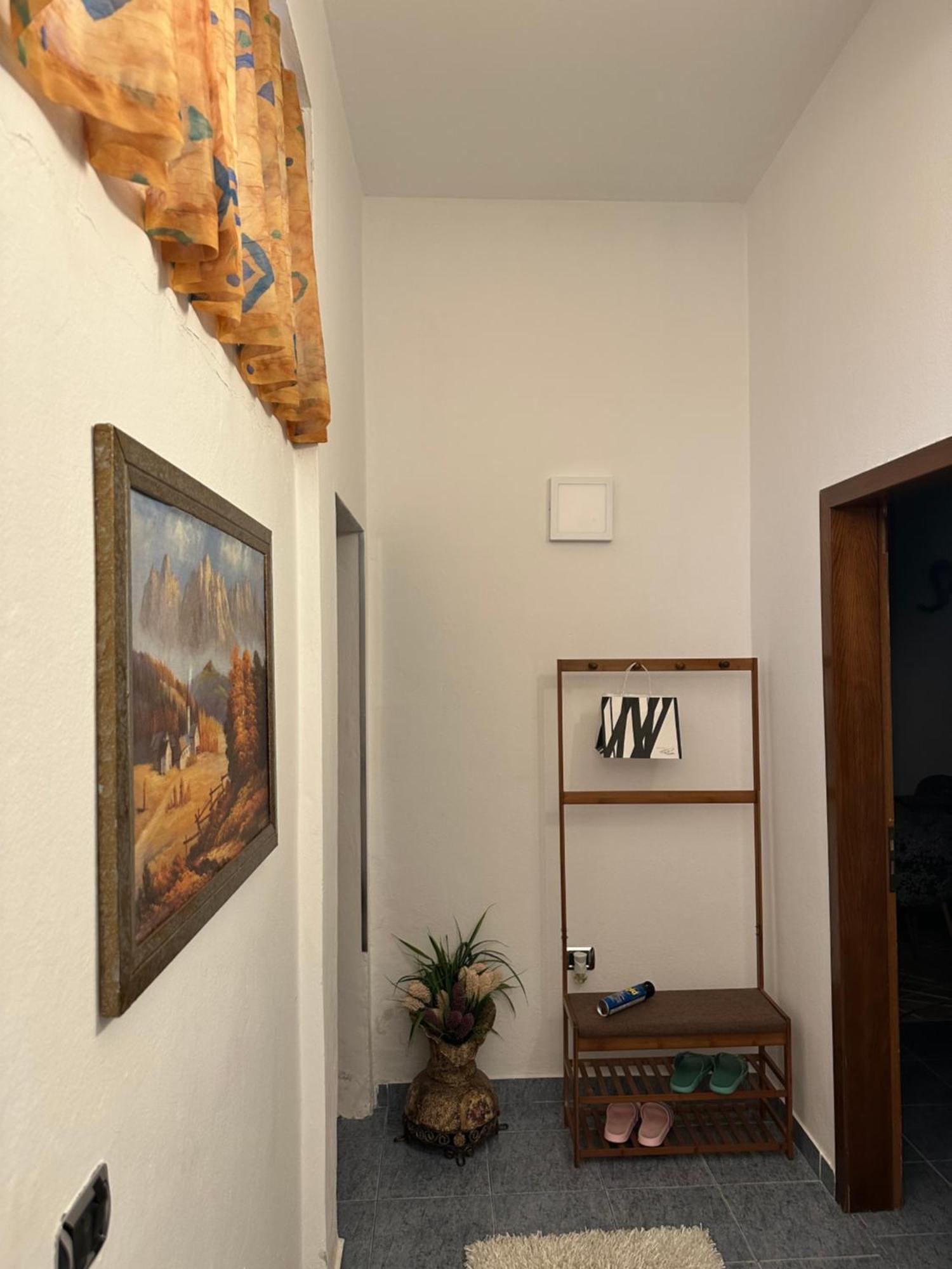 Apartment Near The Centre Of Tirana Exterior photo
